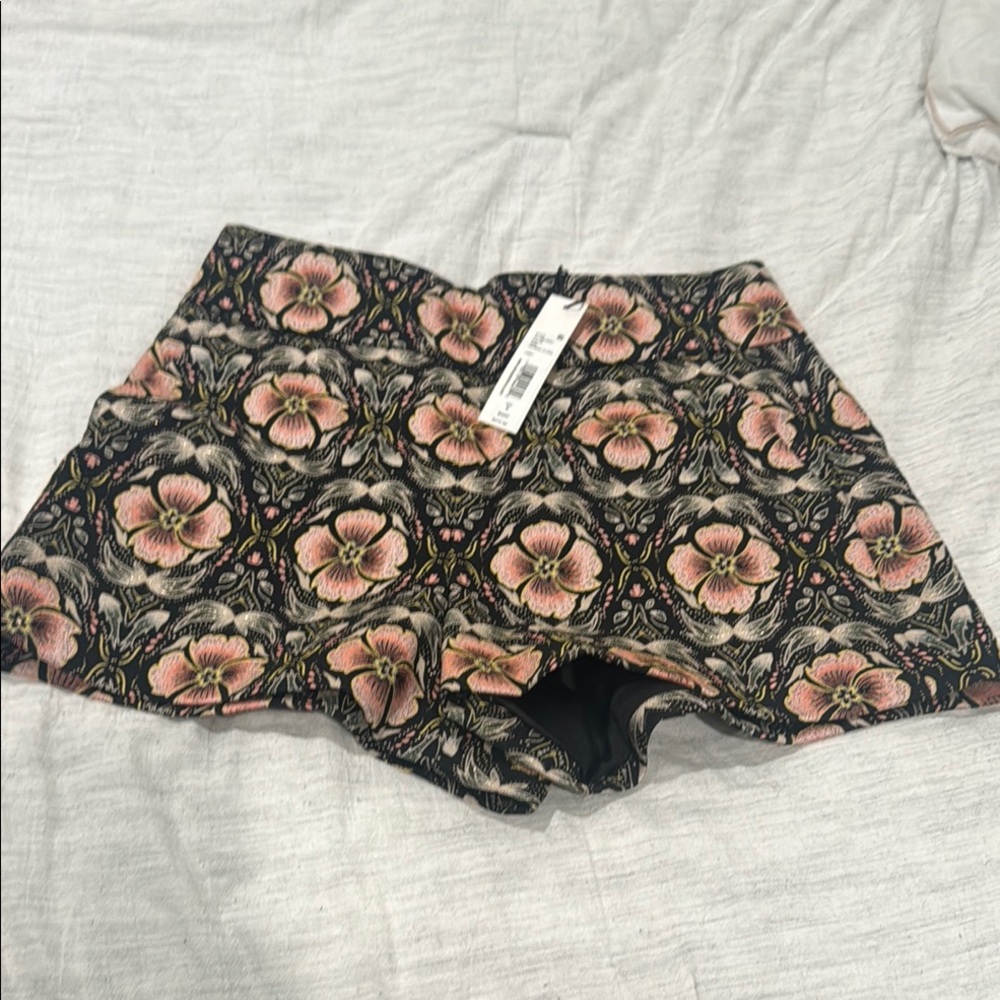 Floral Patterned Shorts